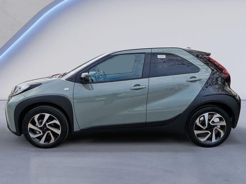Toyota Aygo X Aygo X 1.0 VVT-i 72 CV 5 porte Lounge - KM ZERO
