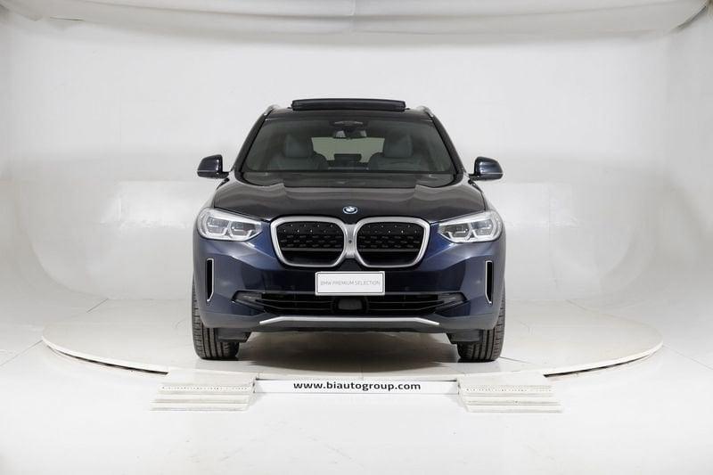 BMW iX3 G08 Impressive