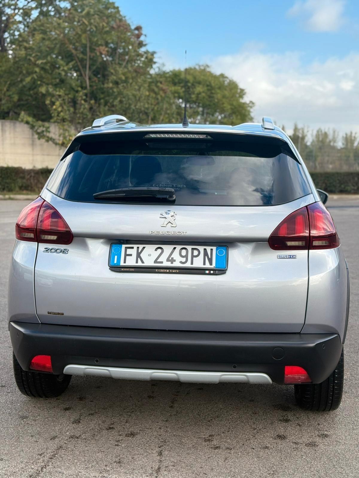 Peugeot 2008 BlueHDi 100 GT Line