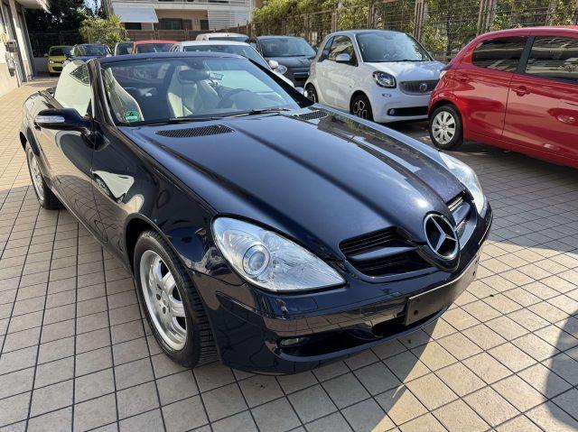 MERCEDES-BENZ SLK 200