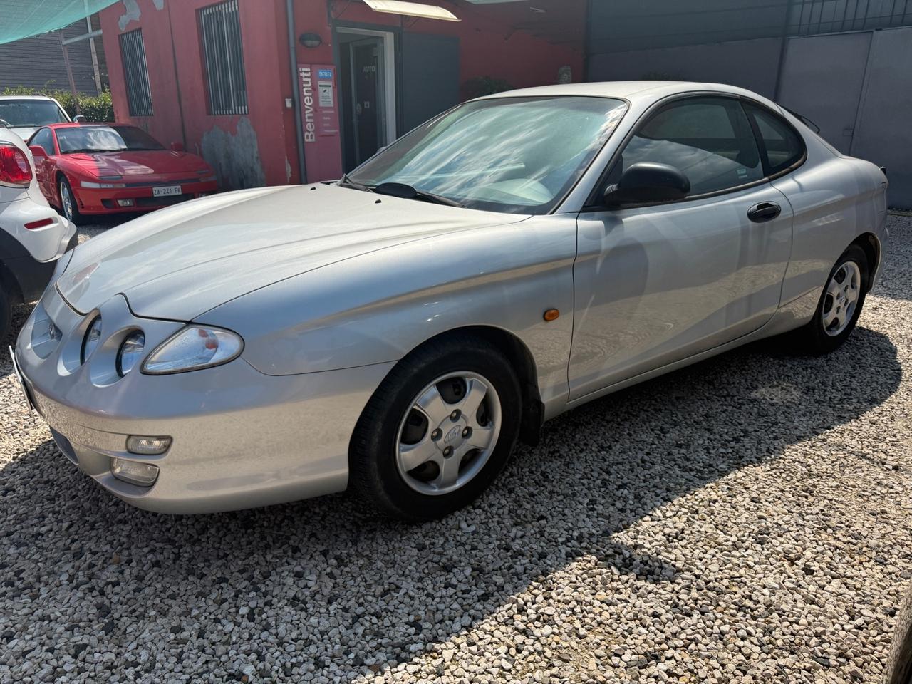 Hyundai Coupe 1.6i 16V cat Air