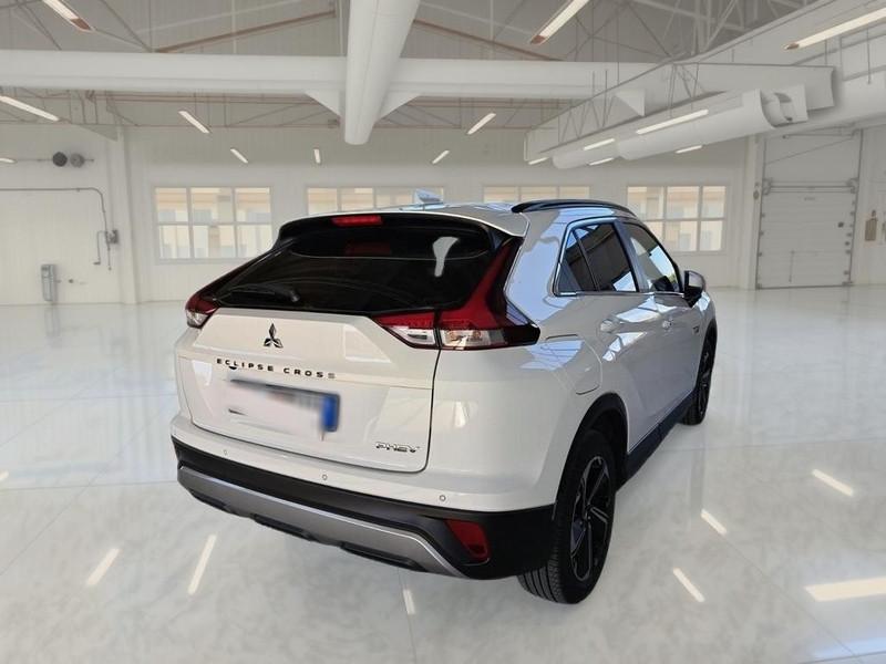 MITSUBISHI ECLIPSE CROSS 2.4 PHEV INSTYLE SDA PACK 0 AUTO SUV