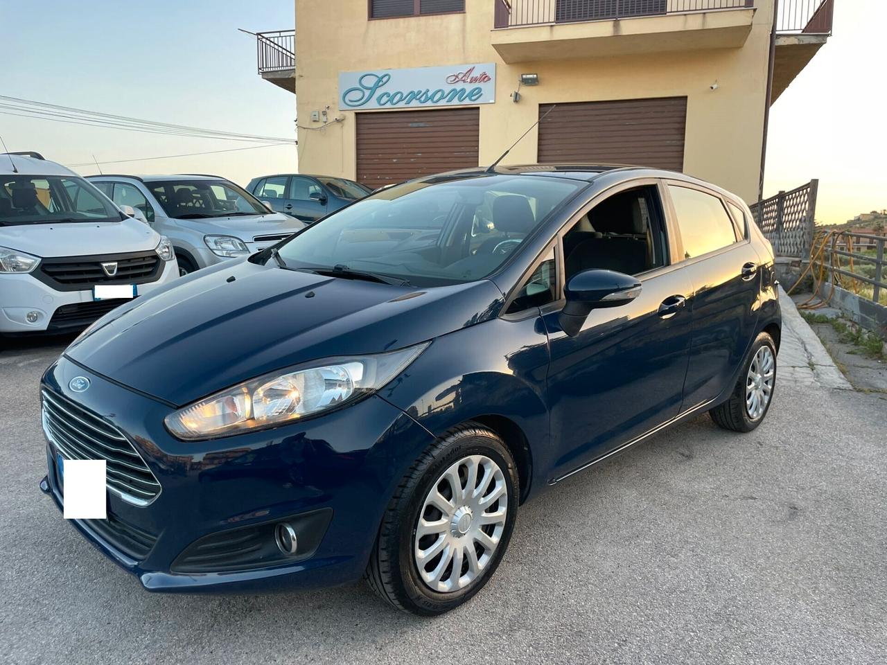 Ford Fiesta 1.5 TDCi 75CV 5 porte Titanium