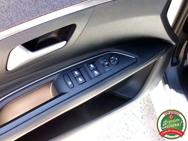 PEUGEOT 3008 BlueHDi 130 S&S EAT8 GT Line