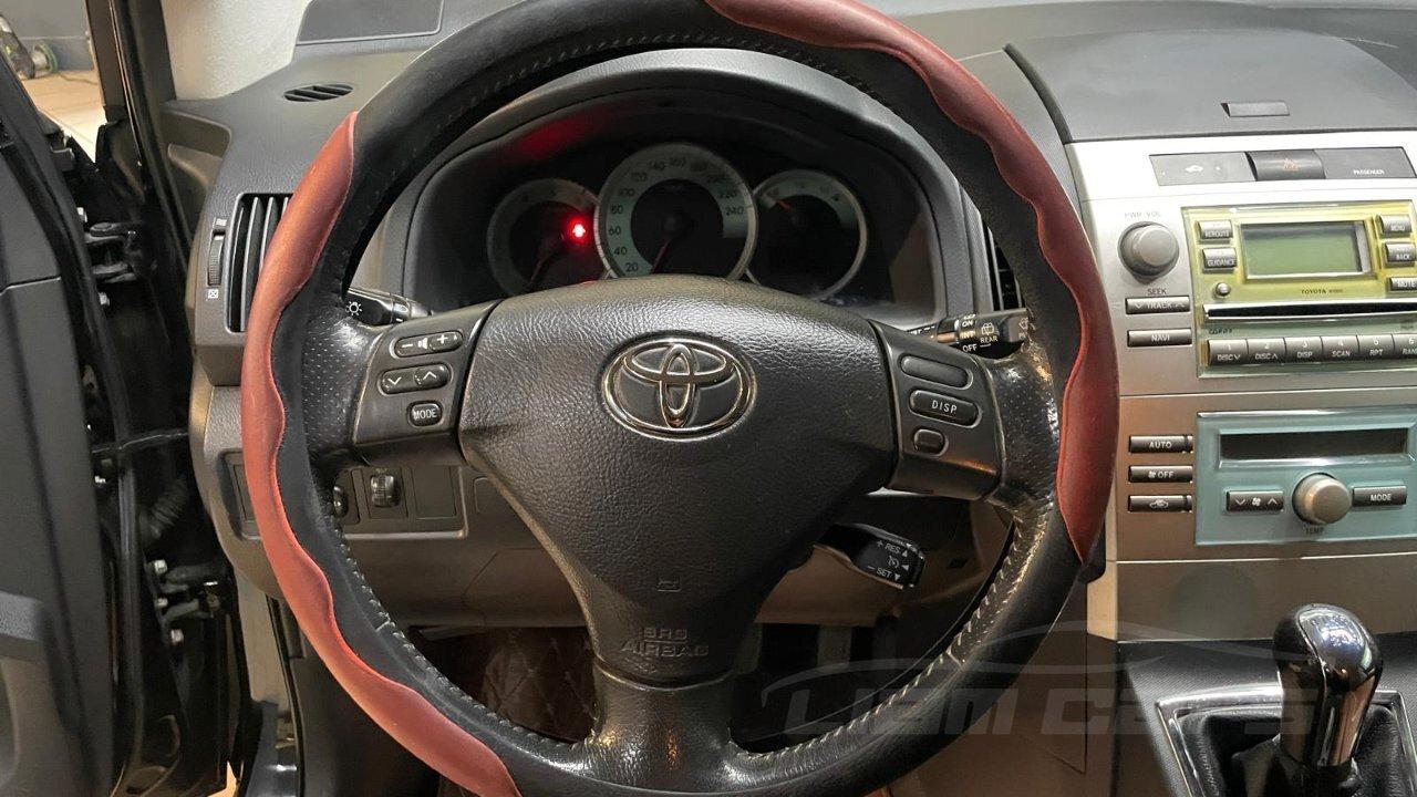 Toyota Corolla Verso 2.2 d-4d 177cv 5p.ti