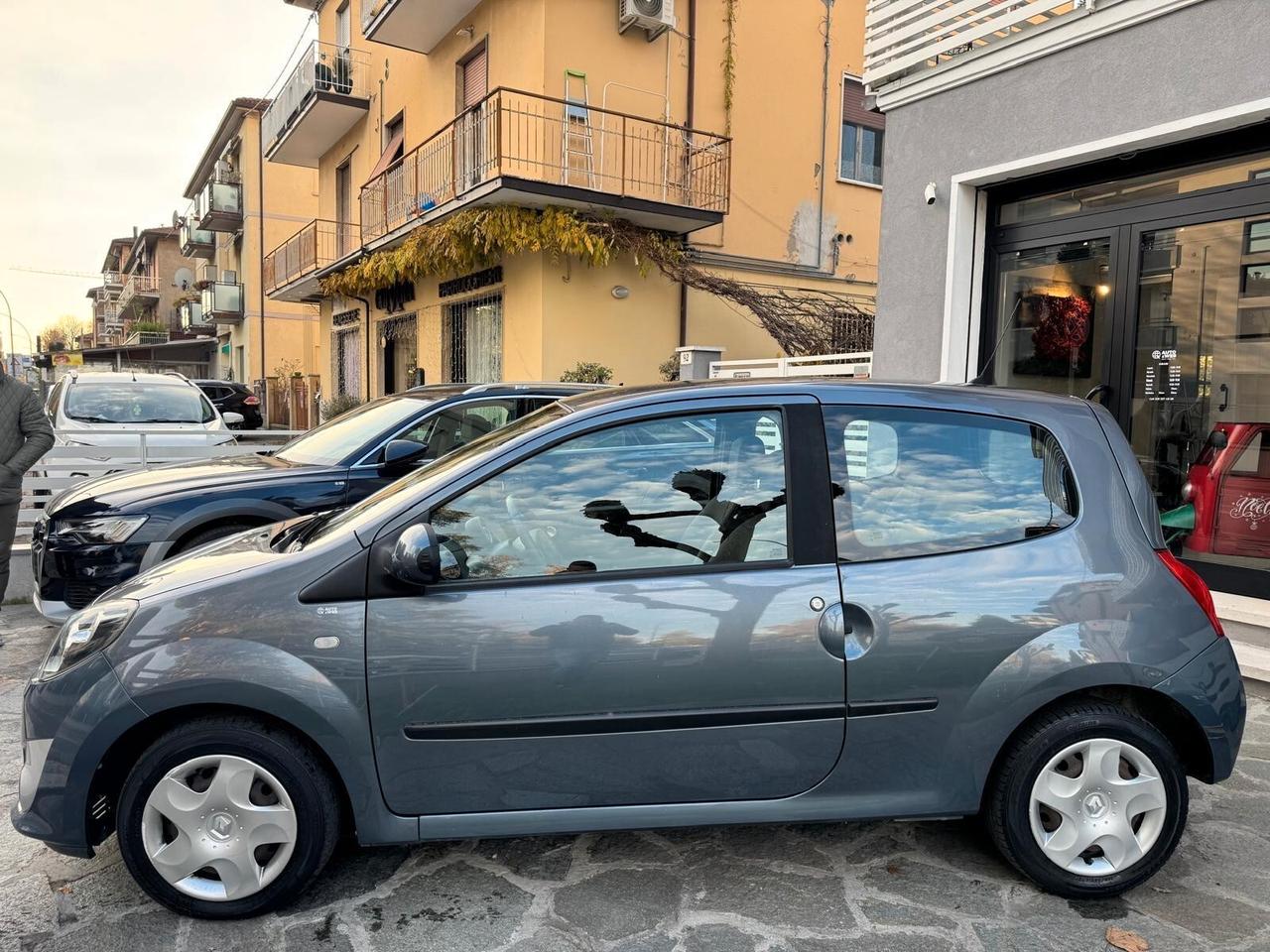 RENAULT TWINGO 1.2 LE IENE NEOPATENTATI