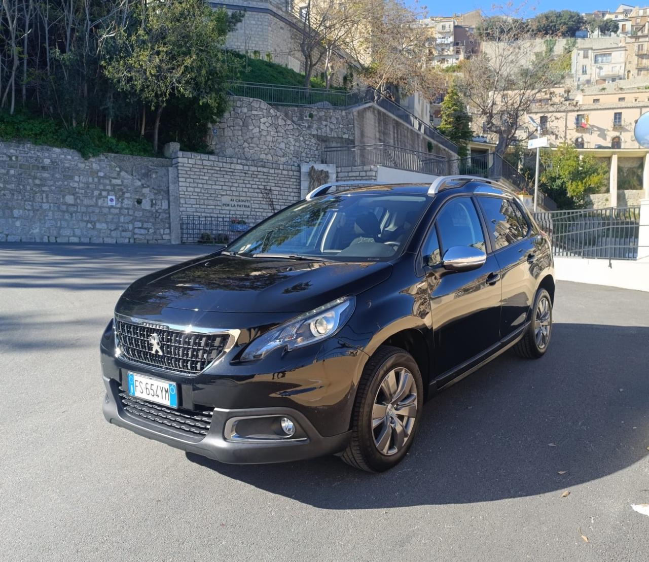 Peugeot 2008 BlueHDi 100 S&S Style