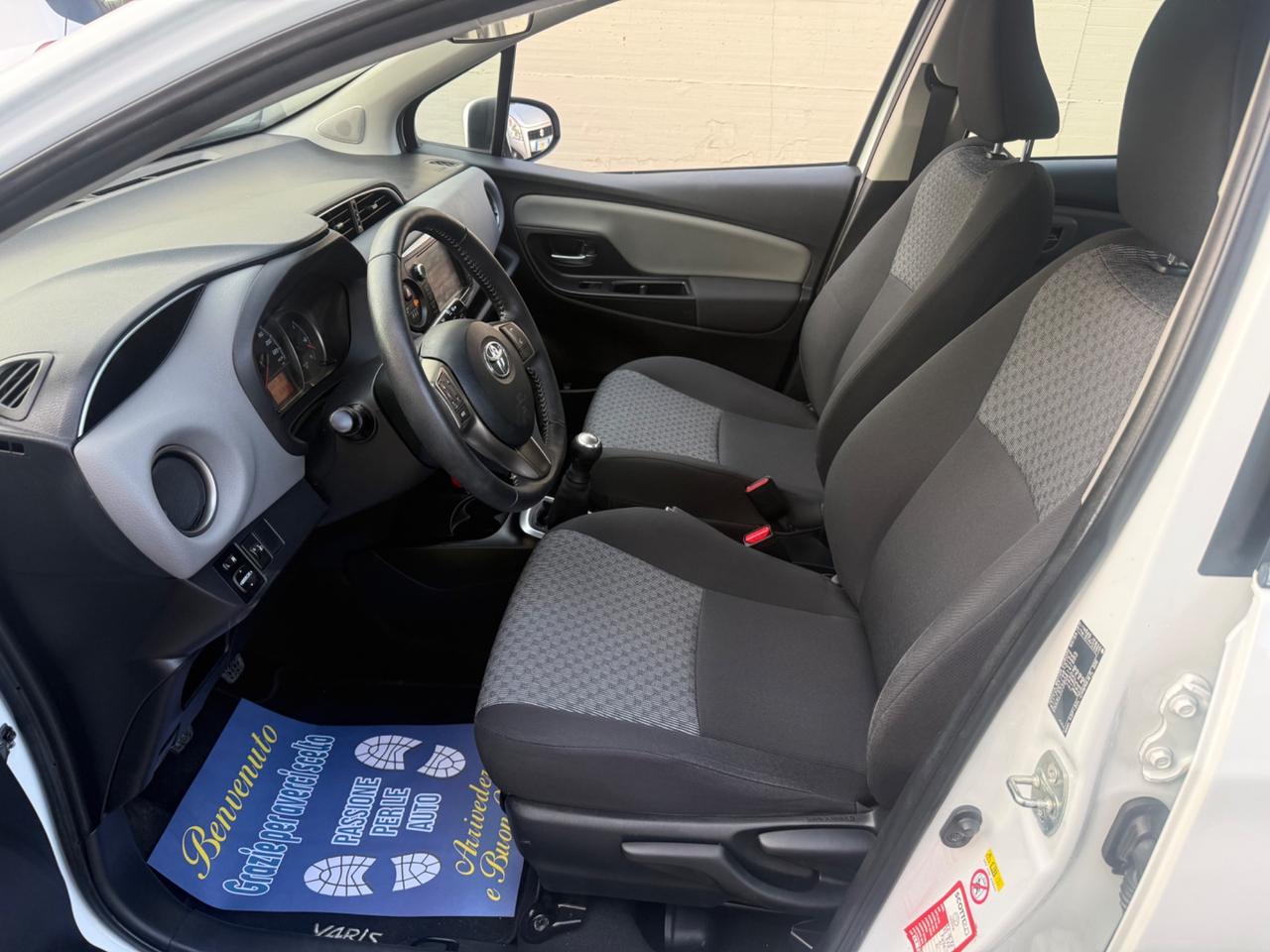 Toyota Yaris 1.0benzina 5 porte km57.000 - 2015
