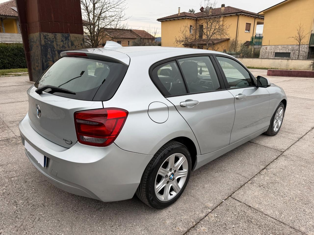 Bmw 116 116d 2.0 116CV cat 5 porte Attiva DPF