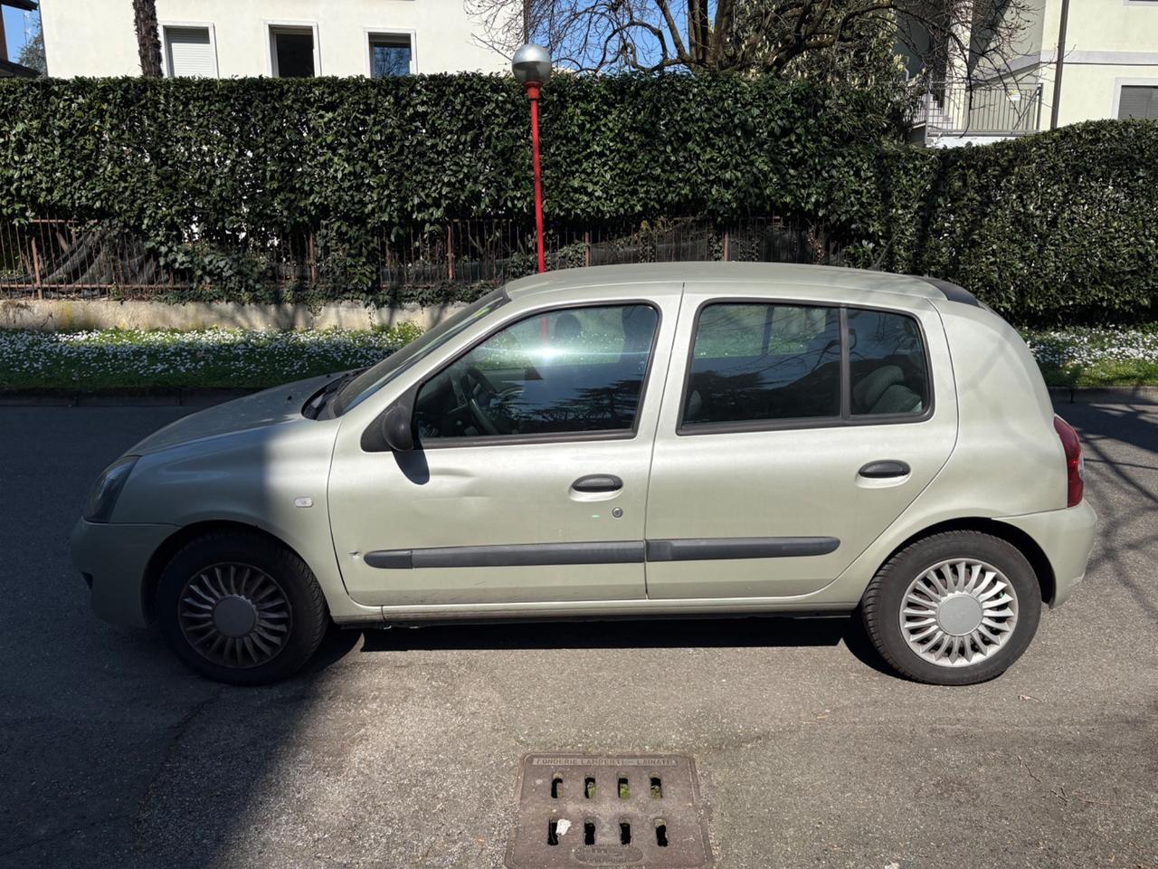 Renault Clio 1.2 16V 5 porte GPL Dynamique