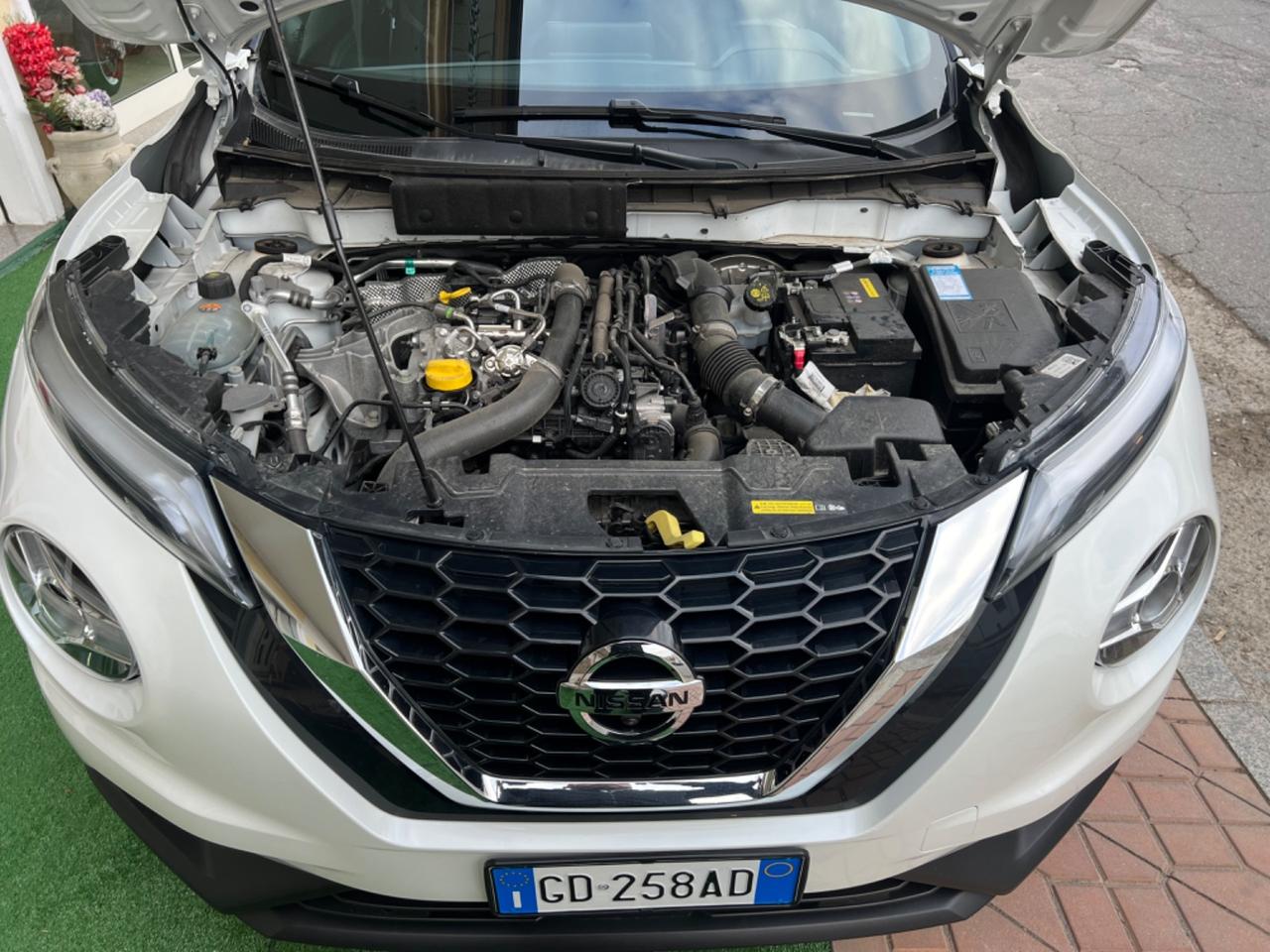 Nissan Juke 1.0 DIG-T 114 CV DCT Tekna