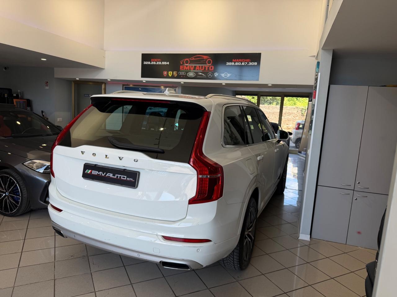 Volvo XC 90 XC90 B5 (d) AWD Geartronic Momentum Pro