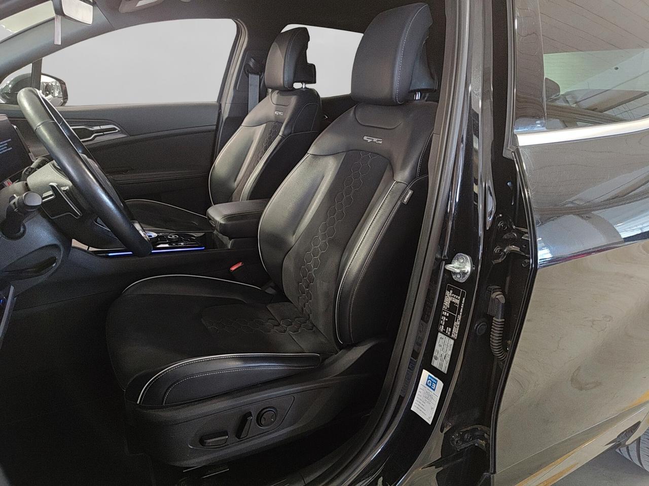 Kia Sportage 1.6 TGDi HEV AT GT-line