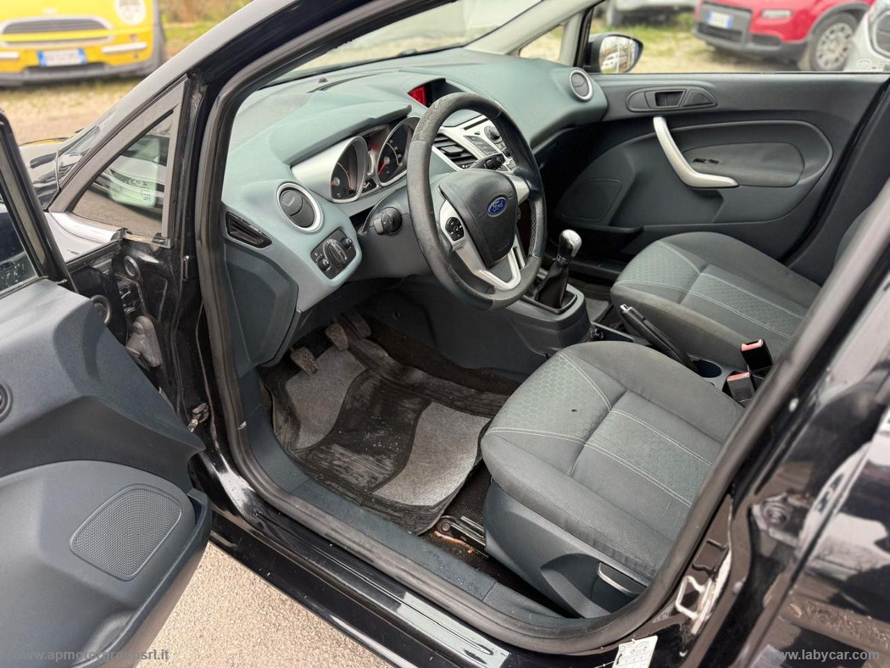 FORD Fiesta 1.4 TDCi 68 CV 5p. Titanium