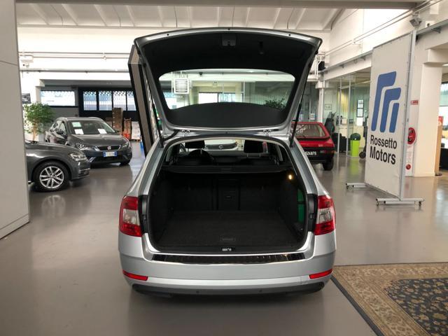 SKODA Octavia 1.6TDI DSG 116CV SW EXECUTIVE
