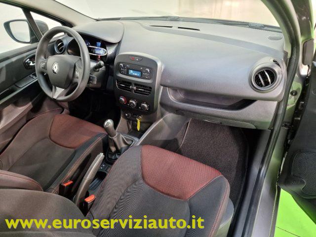 RENAULT Clio 1.2 75CV 5 porte Wave