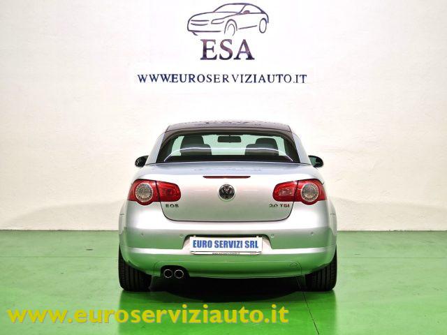 VOLKSWAGEN Eos 2.0 16V FSI