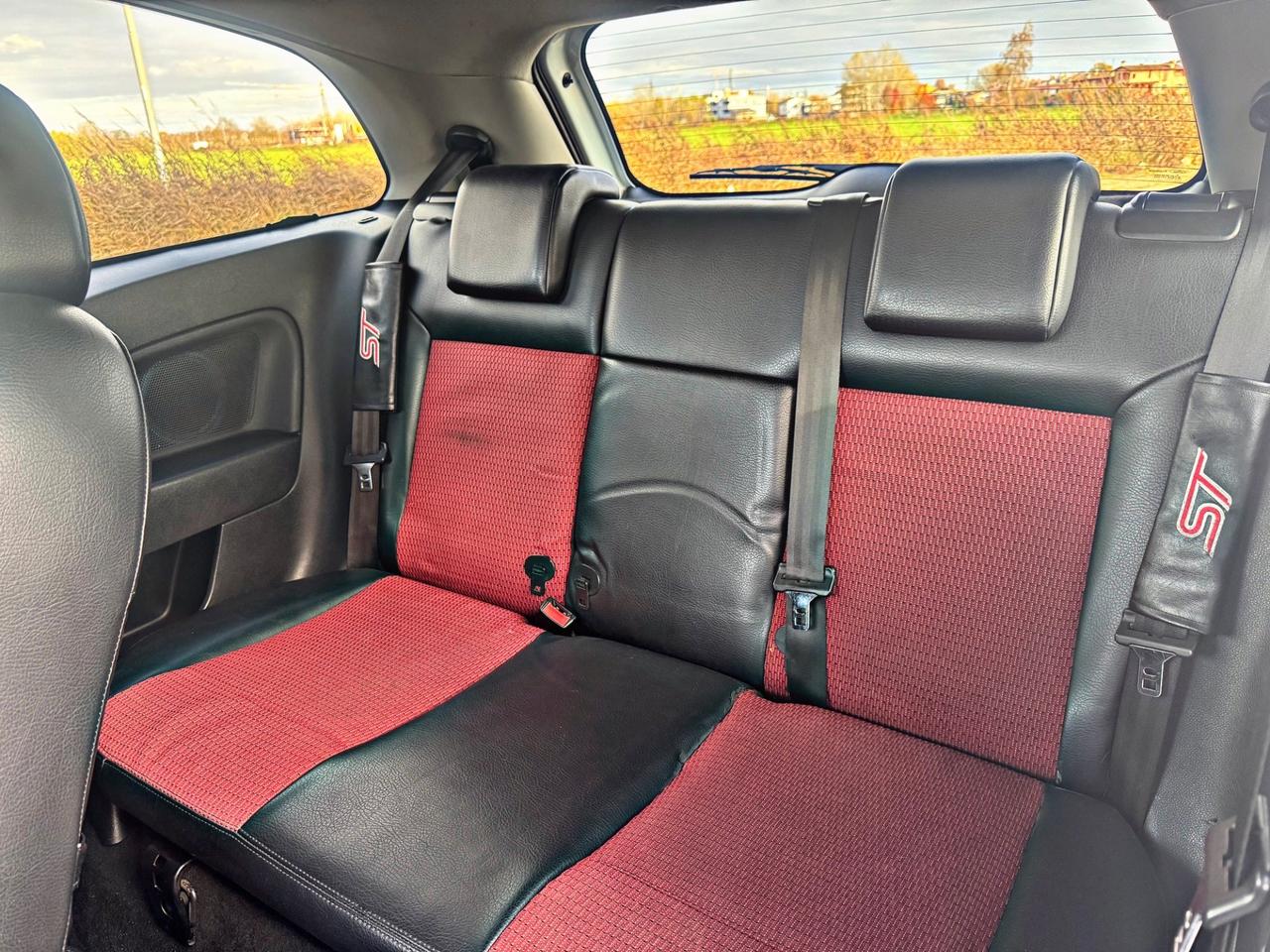 Ford Fiesta 2.0 16V 3p. ST 150cv