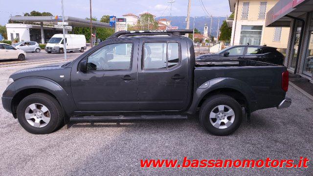 NISSAN Navara 2.5 dCi 4 porte Double Cab SE