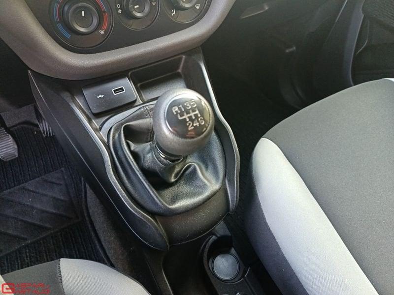 FIAT Doblò 1.6 Mjt 16v 95cv EASY
