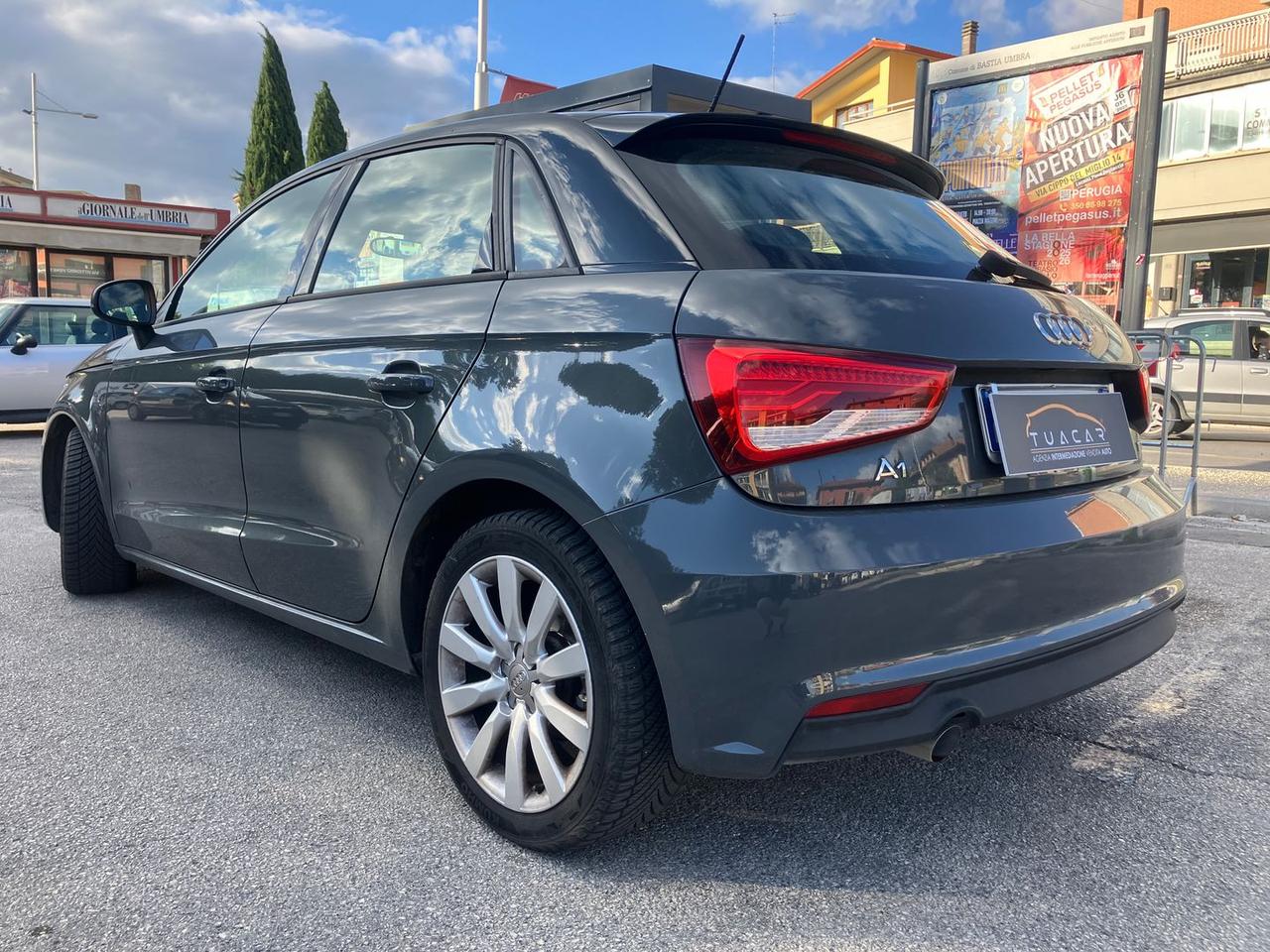 Audi A1 1.6 TDI Metal Plus #7139