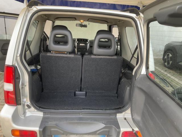 SUZUKI Jimny 1.3i 16V cat 4WD Club