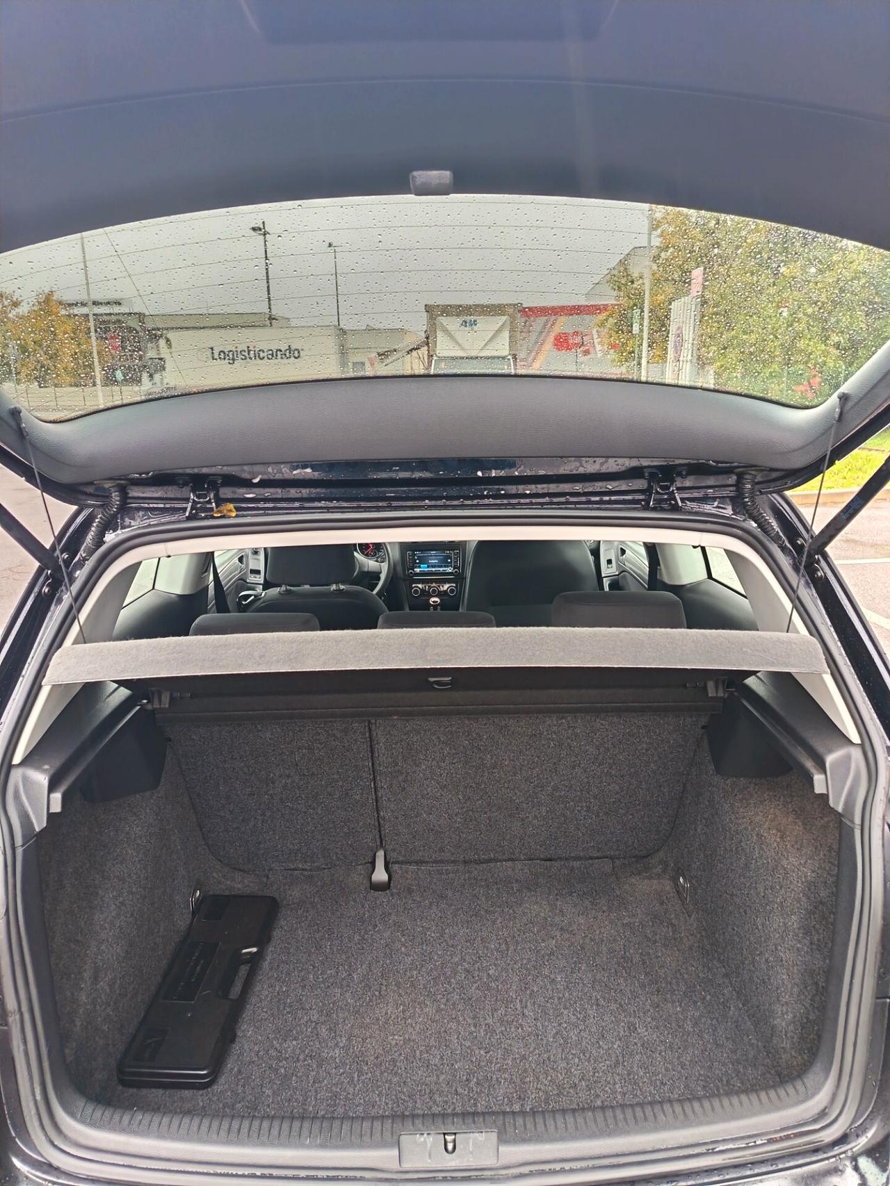 Volkswagen Golf 1.6 3p. Comfortline