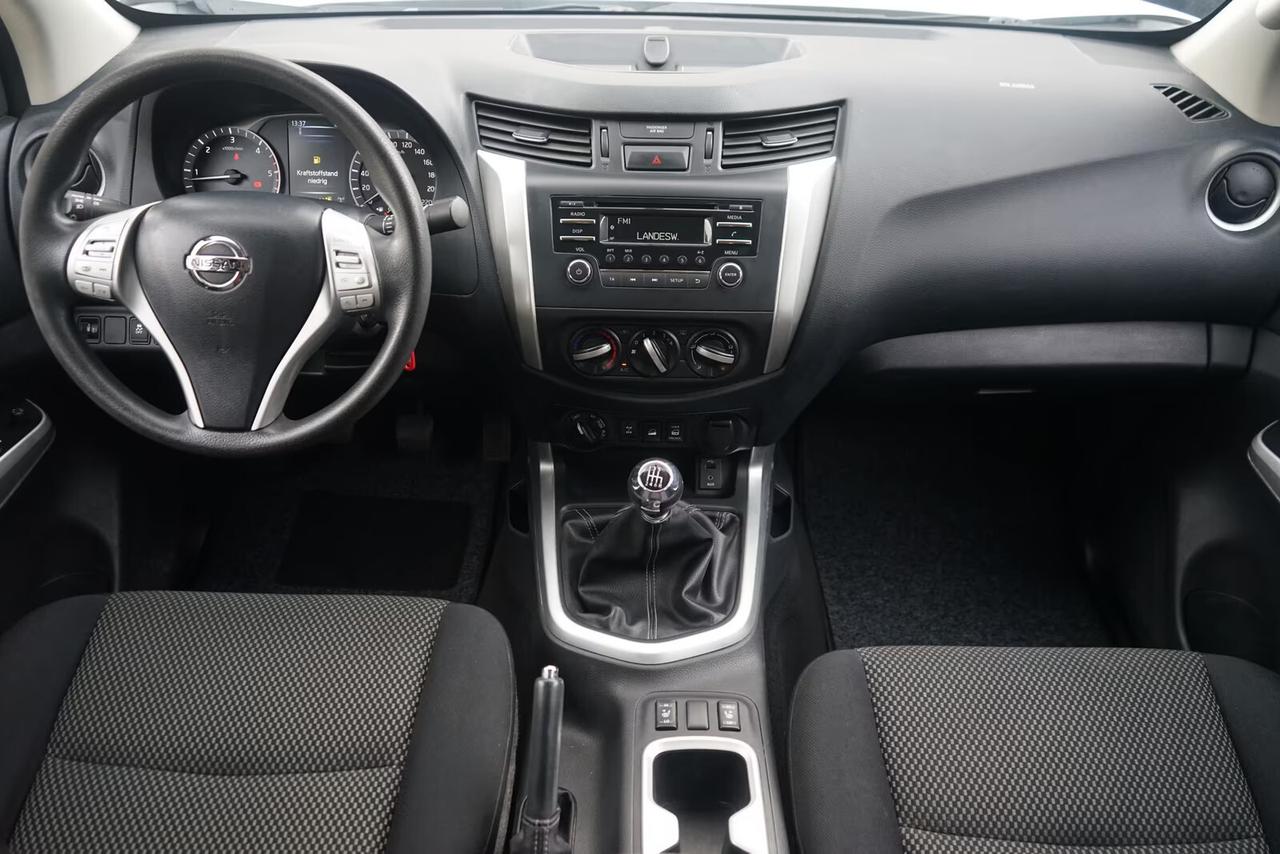 Nissan Navara 2.3 dCi 4WD Double Cab Manuale