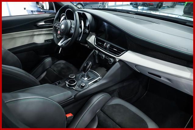 ALFA ROMEO Giulia 2.9|V6|Bi-Turbo|AT8|Quadrifoglio|CARBOCERAMICA|