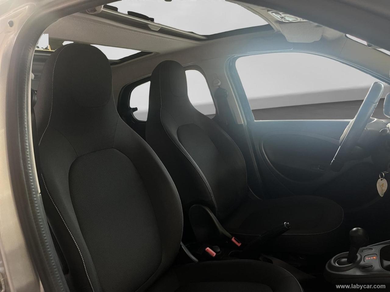 SMART forfour 70 1.0 twinamic Passion AUTOMATICA CON SOLI 65.000KM!