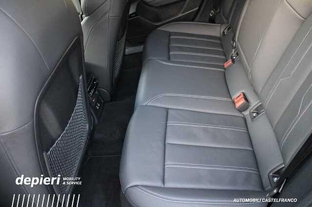 Audi A3 Allstreet 35 TFSI S tronic Identity Contrast mhev