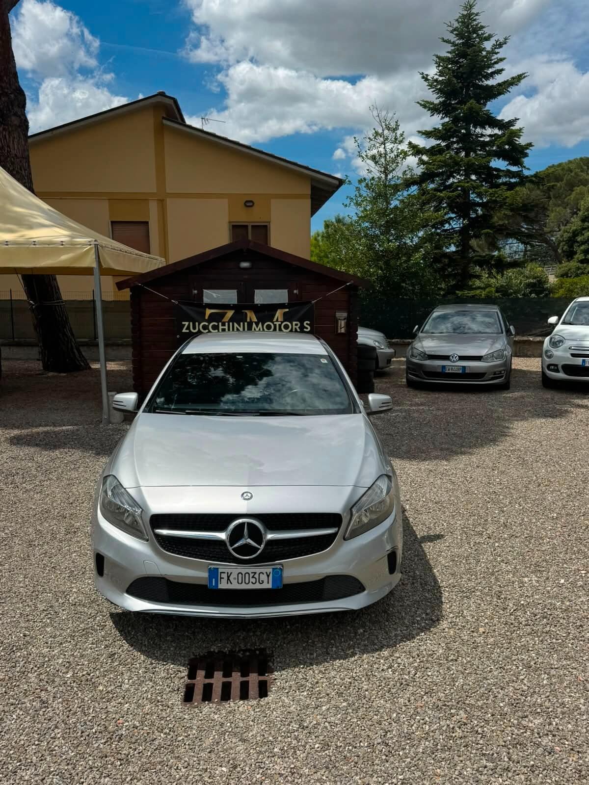Mercedes-benz A 180 d Premium