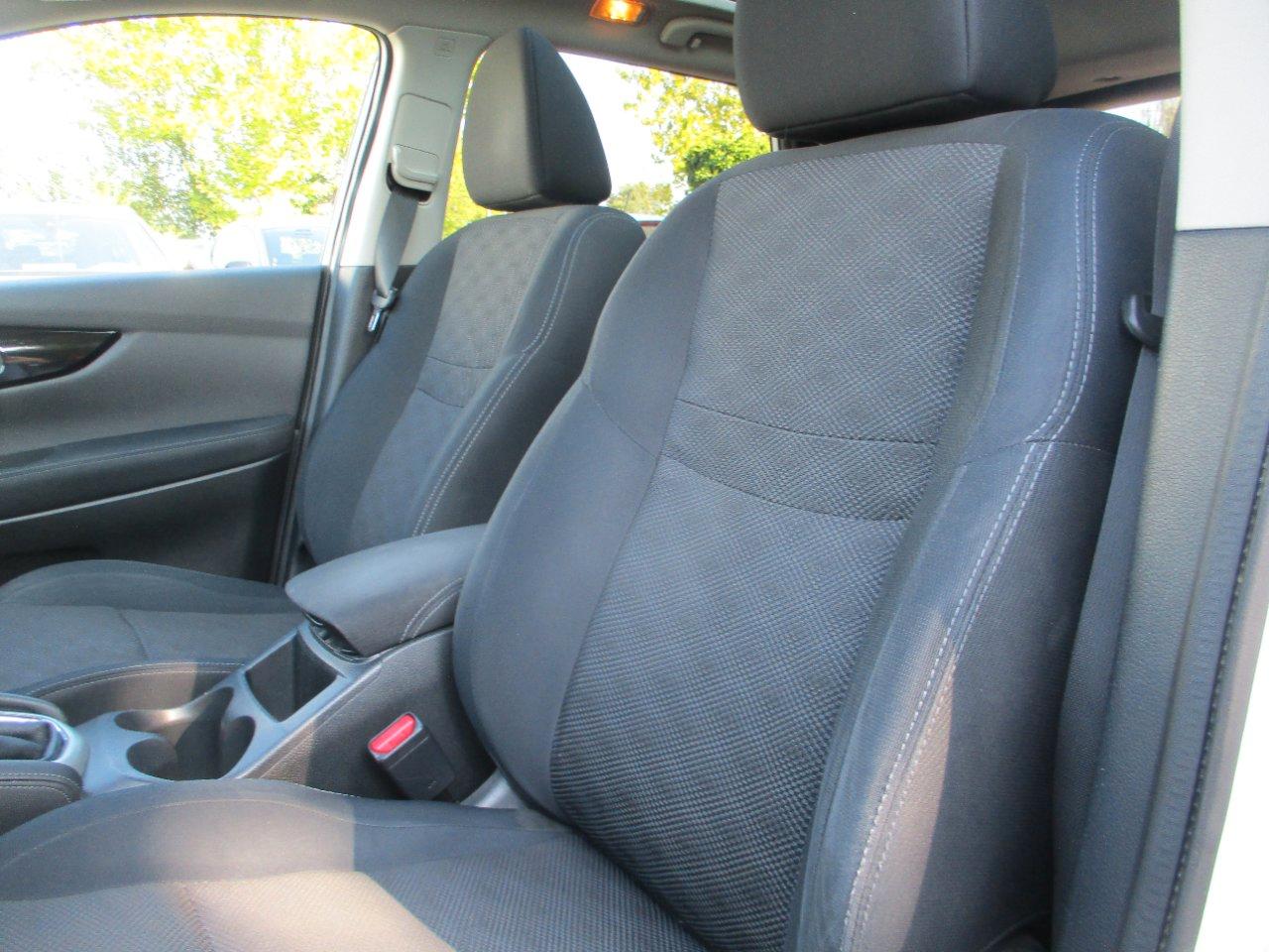 Nissan Qashqai 1.5 dci 360 110cv E6 TETTO/360/Frenata