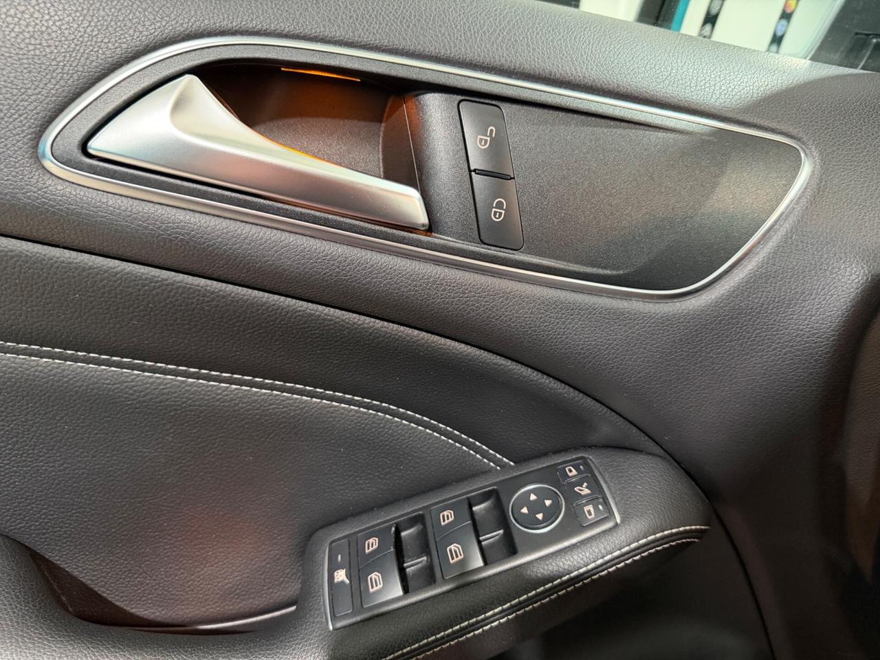 MERCEDES CLASSE B 2016 SPORT *PARI AL NUOVO