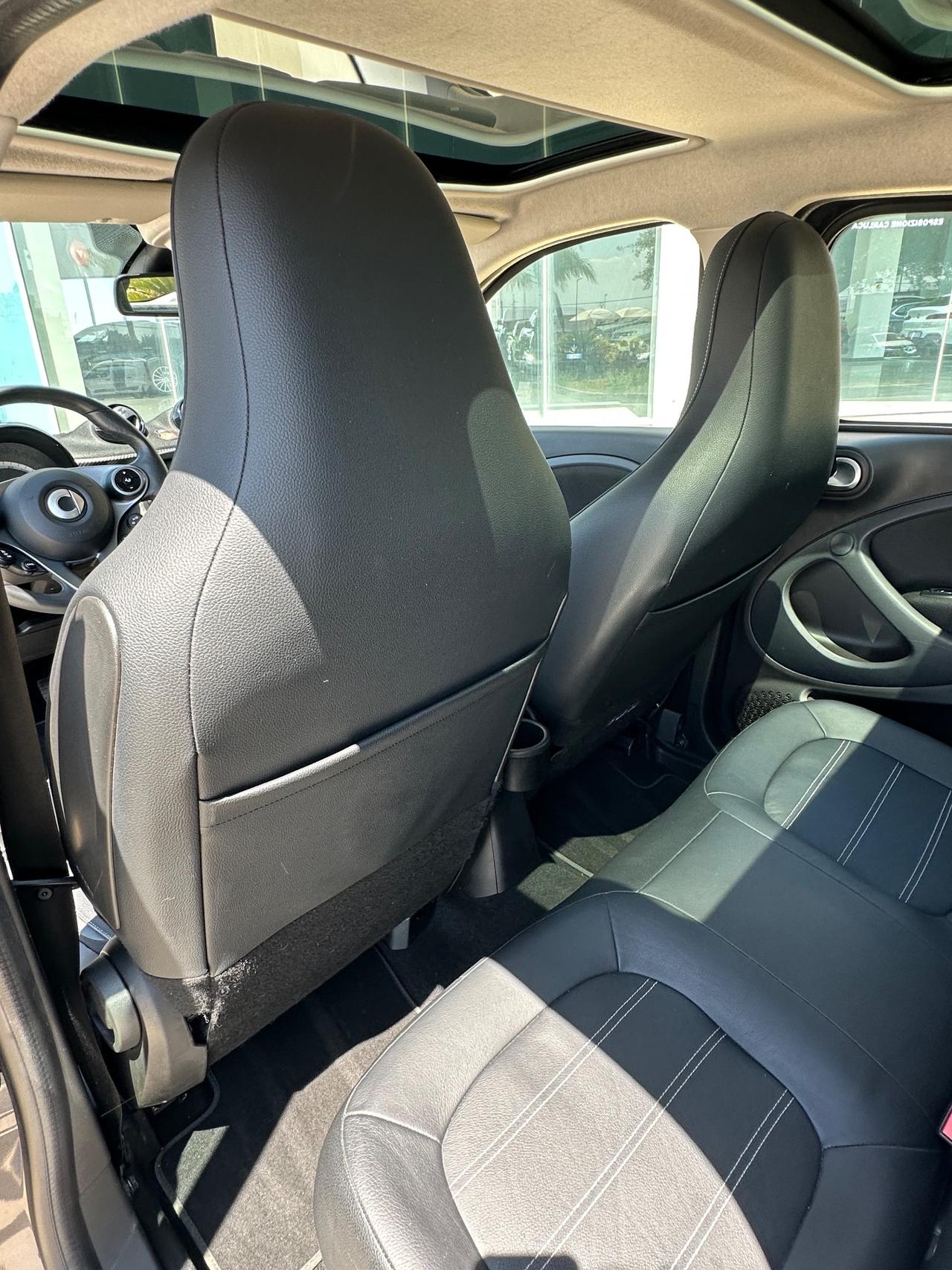 smart forFour eq Passion 22kW offerta T-Stock prezzo imperdibile