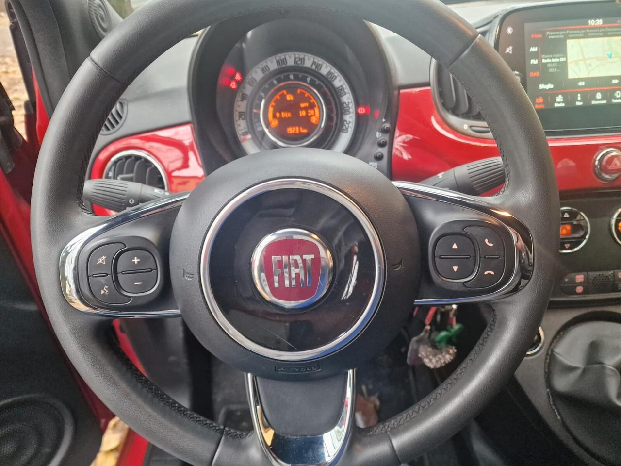 Fiat 500 Cabrio 1.0 Hybrid Lounge