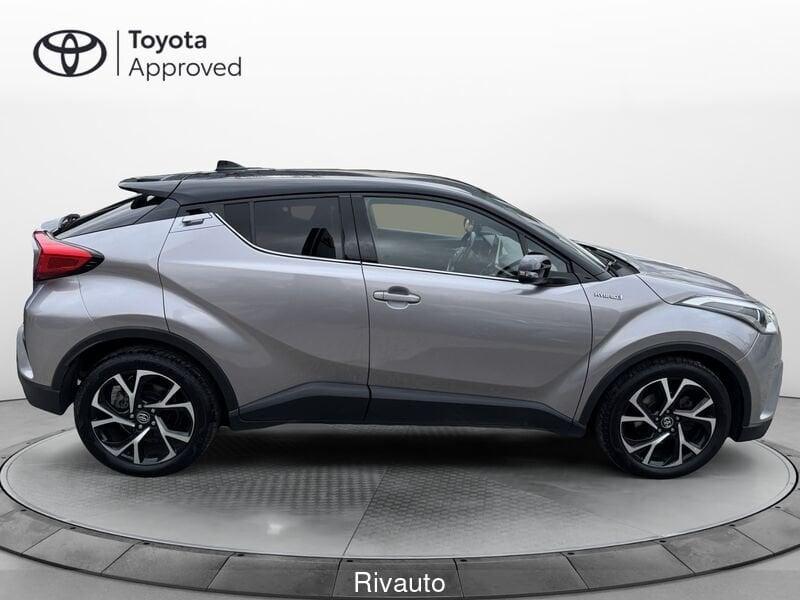 Toyota C-HR 1.8 Hybrid E-CVT Dynamic