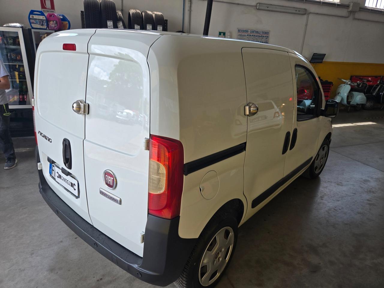 Fiat Fiorino 1.3 MJT 75CV 55kw IVA ESPOSTA