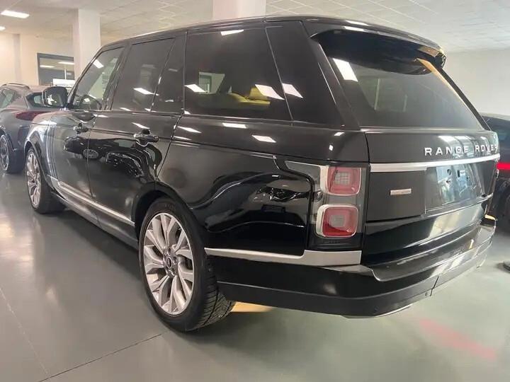 Land Rover Range 4.4 SDV8 Autobiography