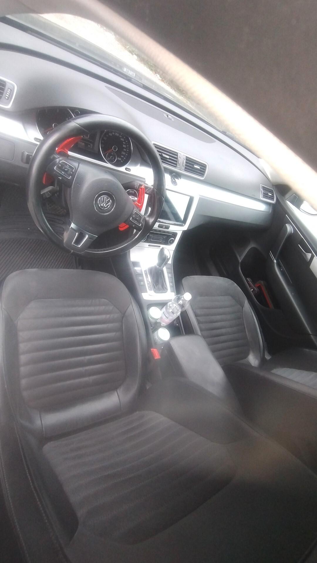 Volkswagen Passat 2.0 TDI DSG Highline BlueM. Tech.