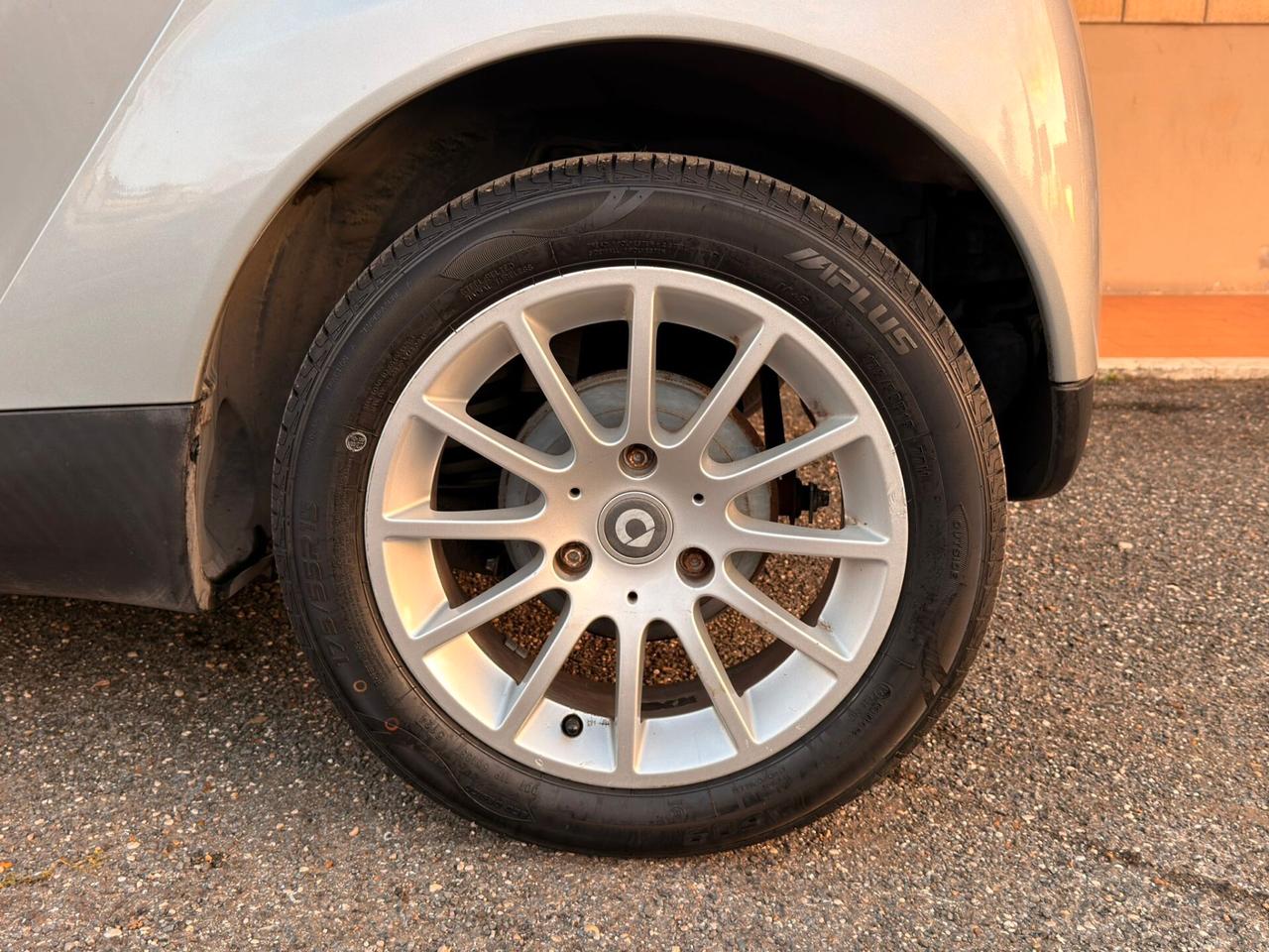 Smart ForTwo 1000 62 kW coupé passion