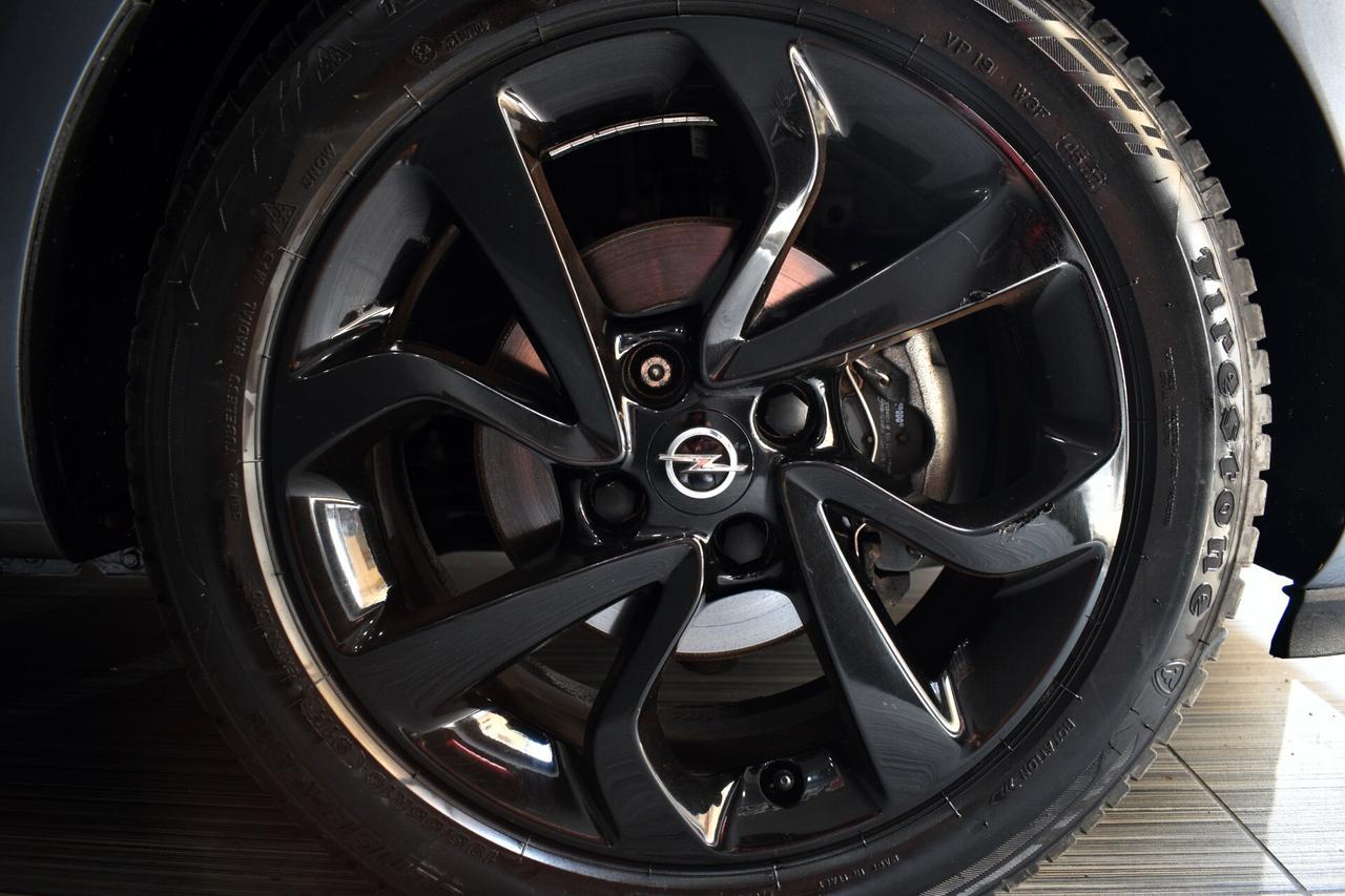 Opel Corsa 1.2 GPL 69cv Black Edition 5p ITALIANA