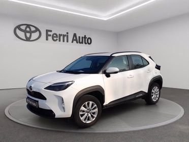 TOYOTA Yaris cross 1.5h active fwd 115cv e-cvt del 2025