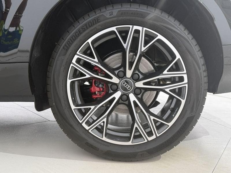 Audi Q3 TDI 110 kW S tronic S Line Edition ** TETTO APRIBILE **