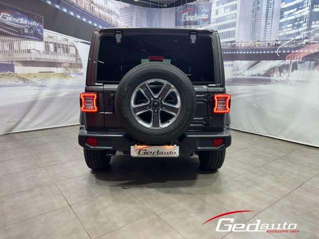 Jeep Wrangler Unlimited 2.2 Mjt II Sahara dull-led navi