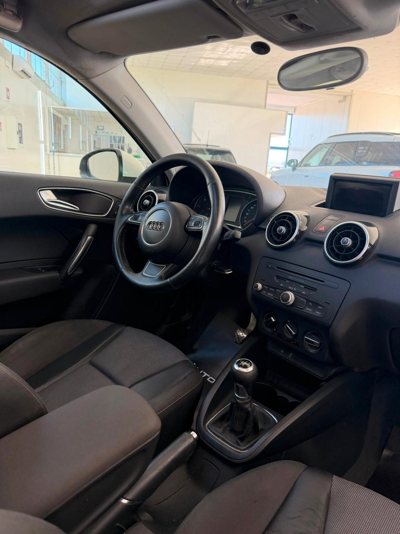 Audi A1 1.6 TDI 105 CV Attraction