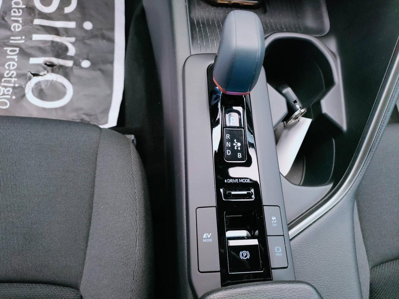 TOYOTA C-HR II 2023 - C-HR 1.8 hev Trend fwd e-cvt