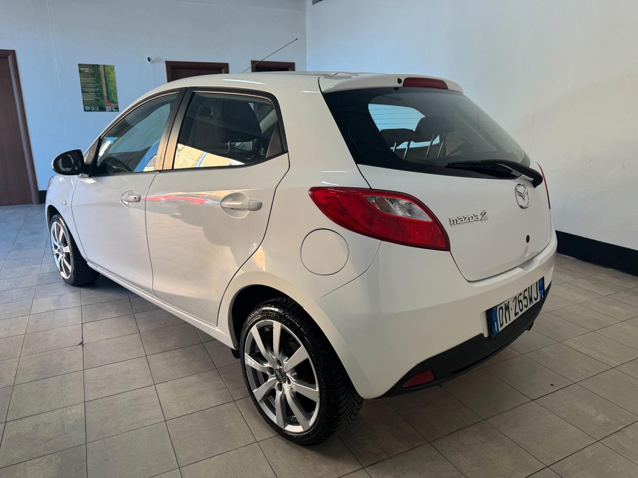 Mazda 2 2008 1.3 16V 75CV 5p. Play BENZINA OK NEOPATENTATI