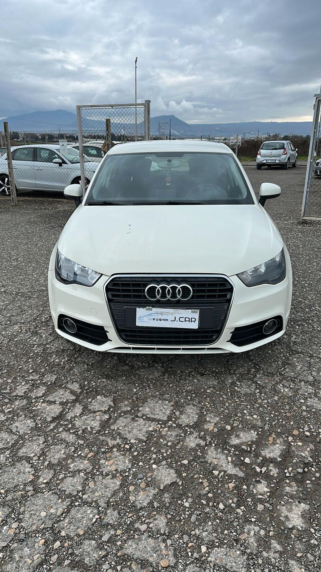 Audi A1 1.6 TDI S tronic Ambition