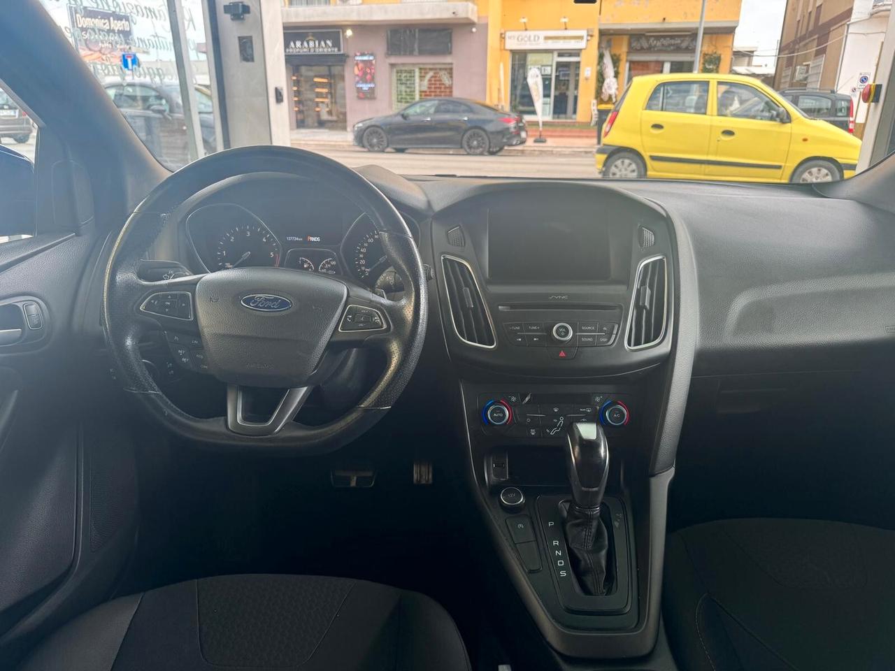 Ford Focus 1.5 TDCi 120 CV Start&Stop Powershift Titanium